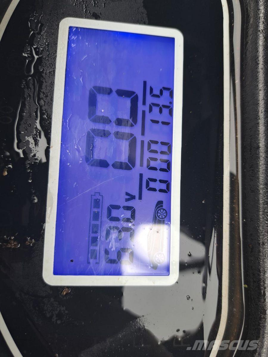 Everun EREL 05 Homlokrakodók és kotrók