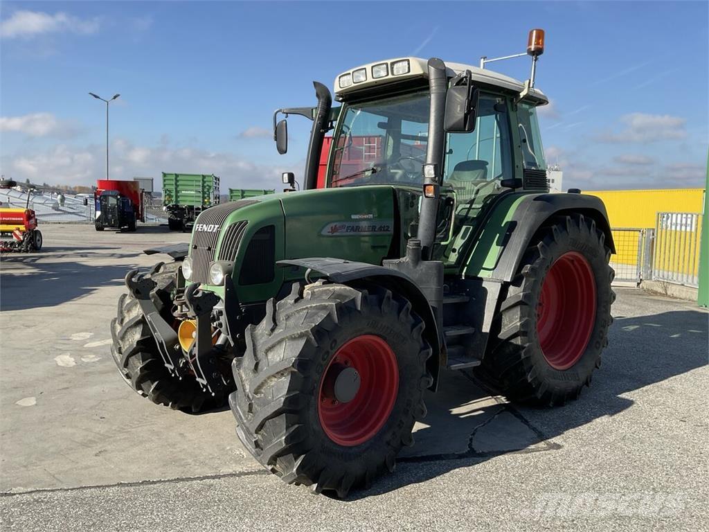 Fendt 412 Vario Traktorok