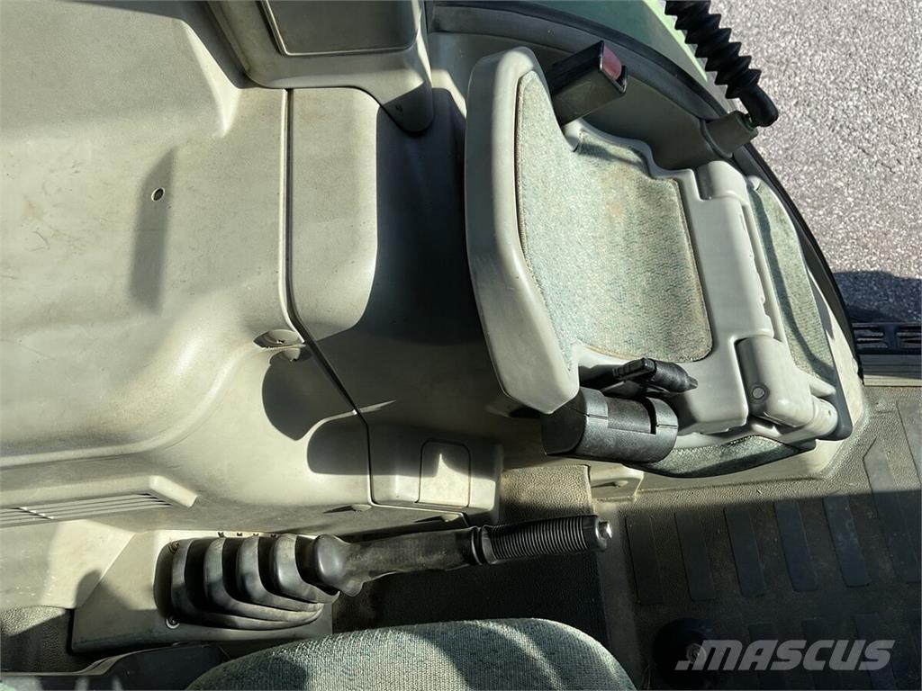 Fendt 412 Vario Traktorok