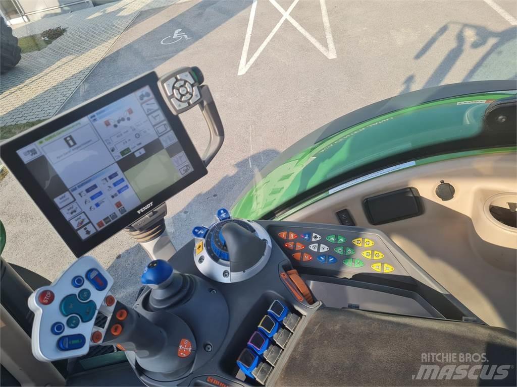 Fendt 724 Vario Traktorok