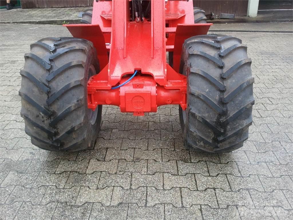 Fuchs F 1244 Homlokrakodók és kotrók