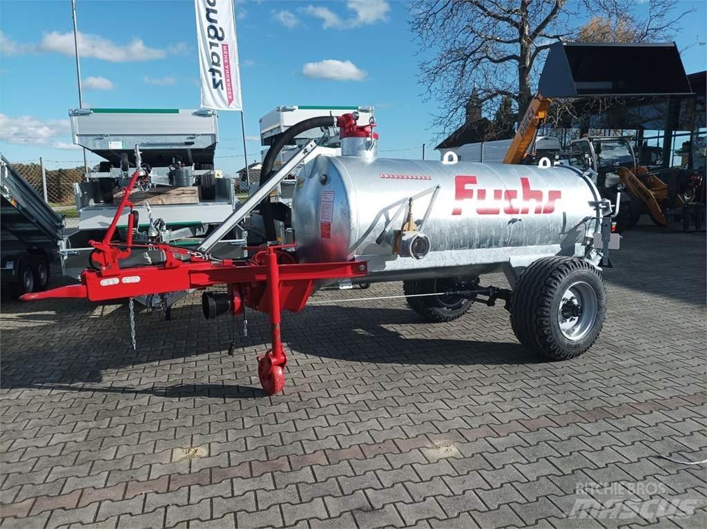 Fuchs VK 2000 Liter Poranyag tartályos