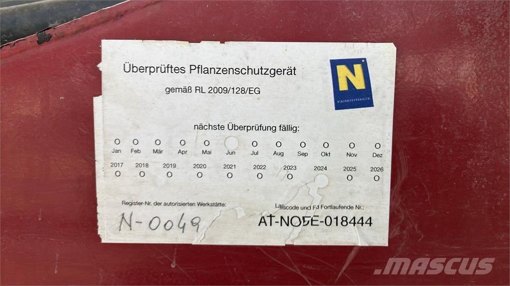 Hardi Commander Vontatott trágyaszórók