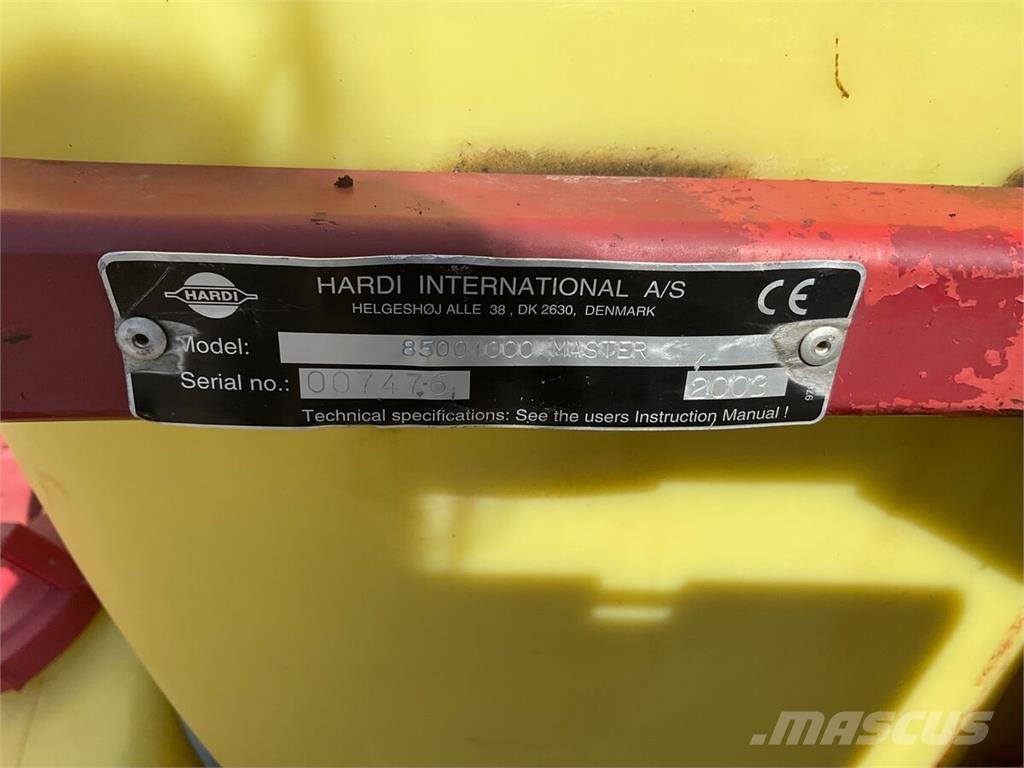 Hardi Master Vontatott trágyaszórók