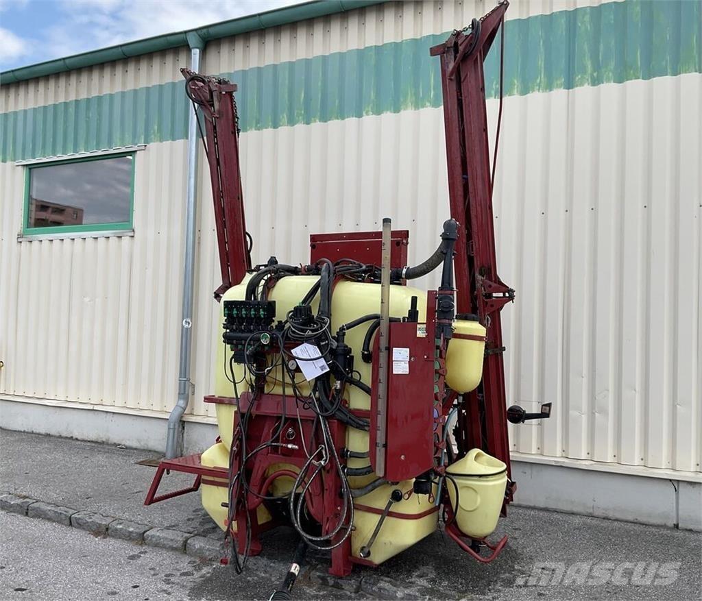 Hardi Master 1200 Vontatott trágyaszórók
