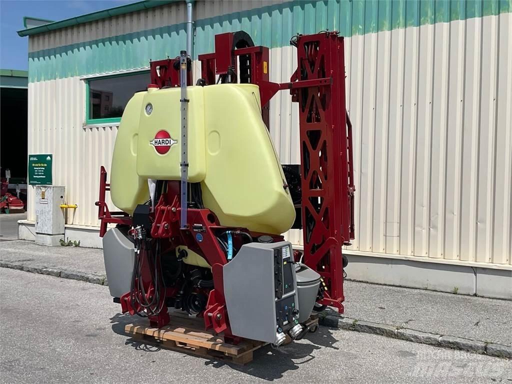 Hardi Mega 1200 Vontatott trágyaszórók