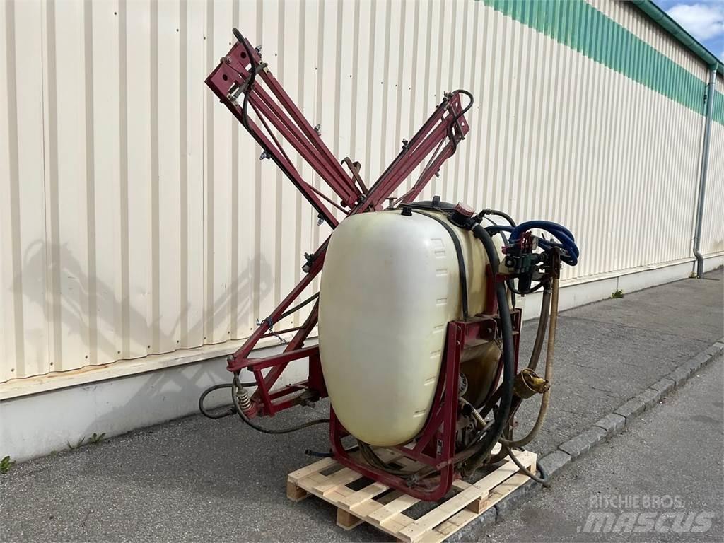 Hardi NK 600 Vontatott trágyaszórók