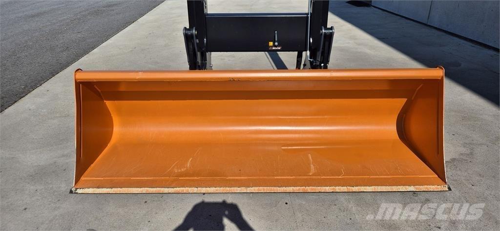 Hauer ES 2400 Egyéb traktor tartozékok