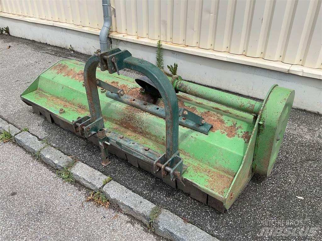 HMF CX 225 Szárzúzók és fűkaszák
