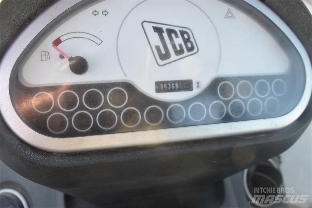 JCB 406 Gumikerekes homlokrakodók