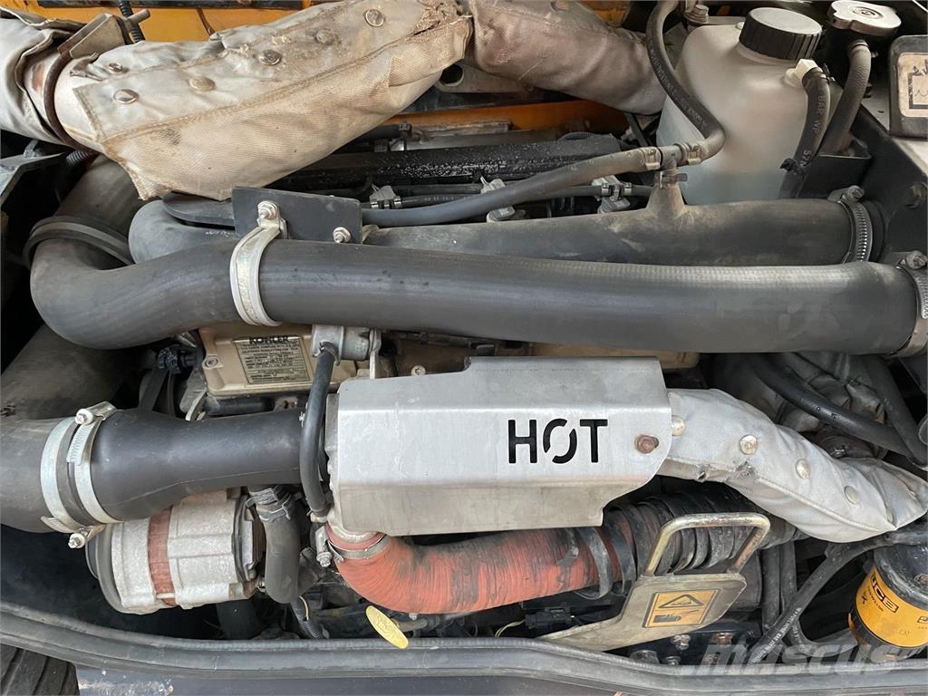 JCB 525 - 60 Teleszkópos rakodók