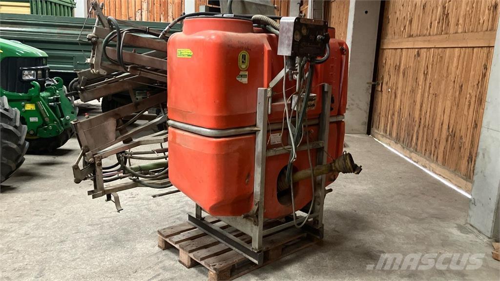  Jessur Automatic Vontatott trágyaszórók