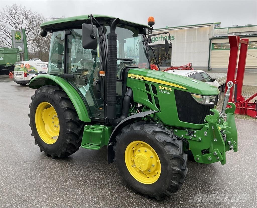 John Deere 5058E Traktorok