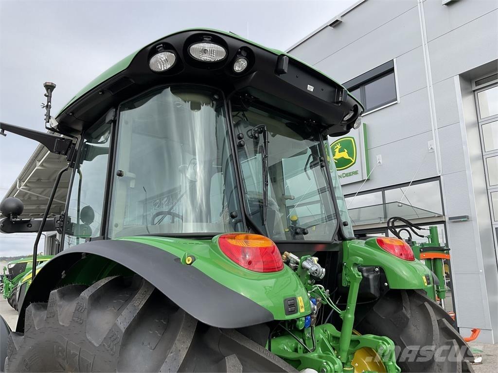 John Deere 5095M Traktorok