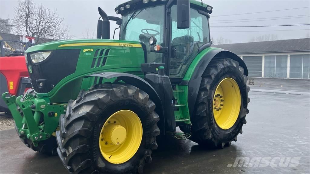 John Deere 6175R Traktorok