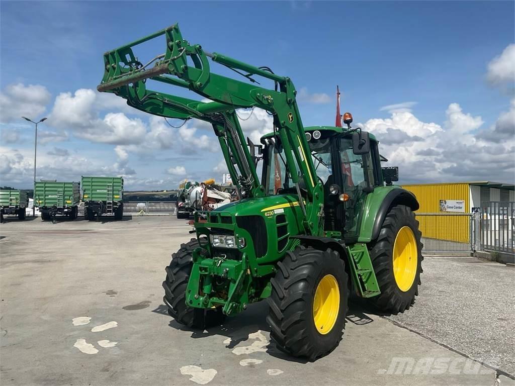 John Deere 6230 Traktorok