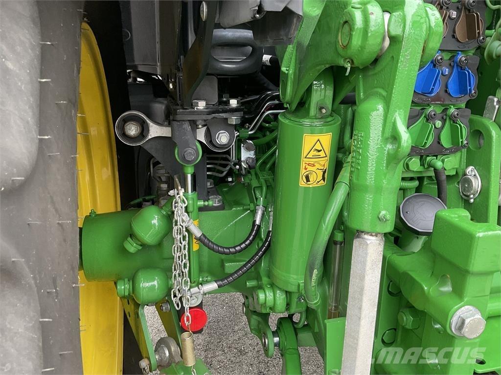 John Deere 6R 110 Traktorok