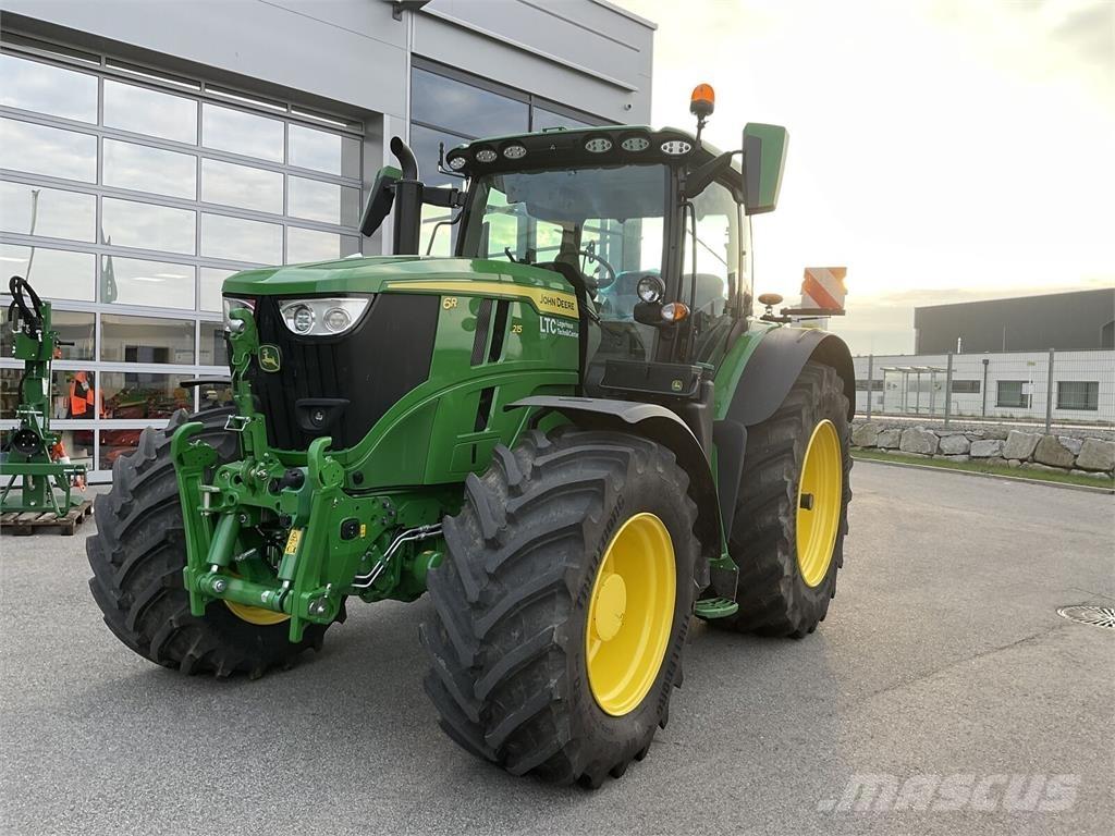 John Deere 6R 215 Traktorok