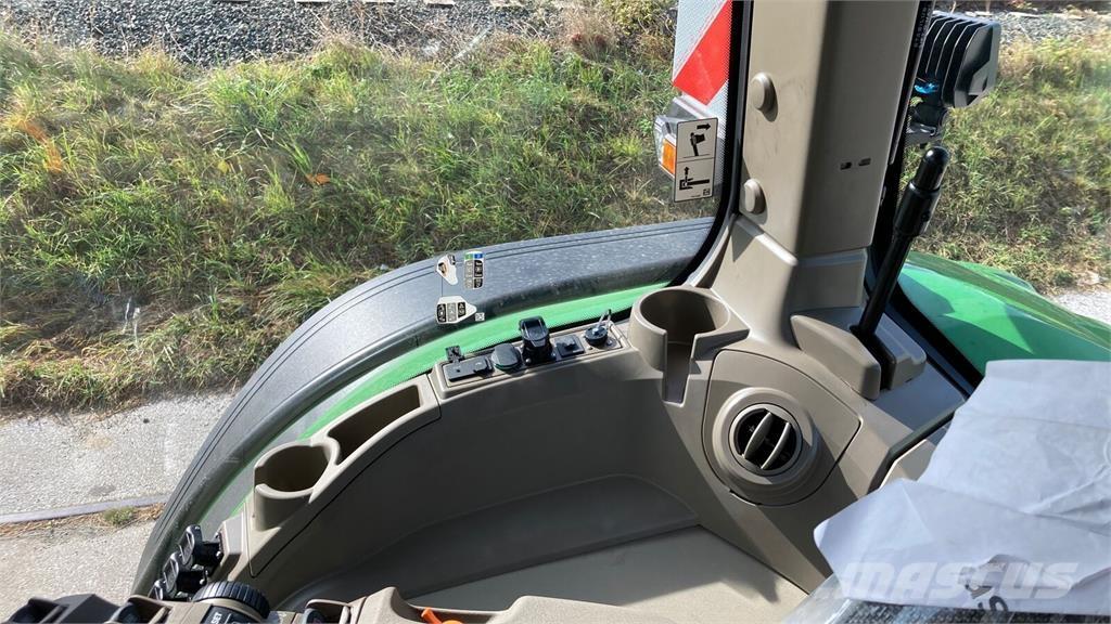 John Deere 8R370 Traktorok