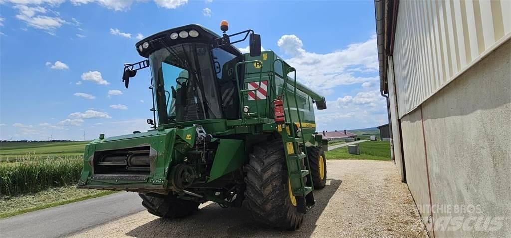 John Deere T550 Kombájnok