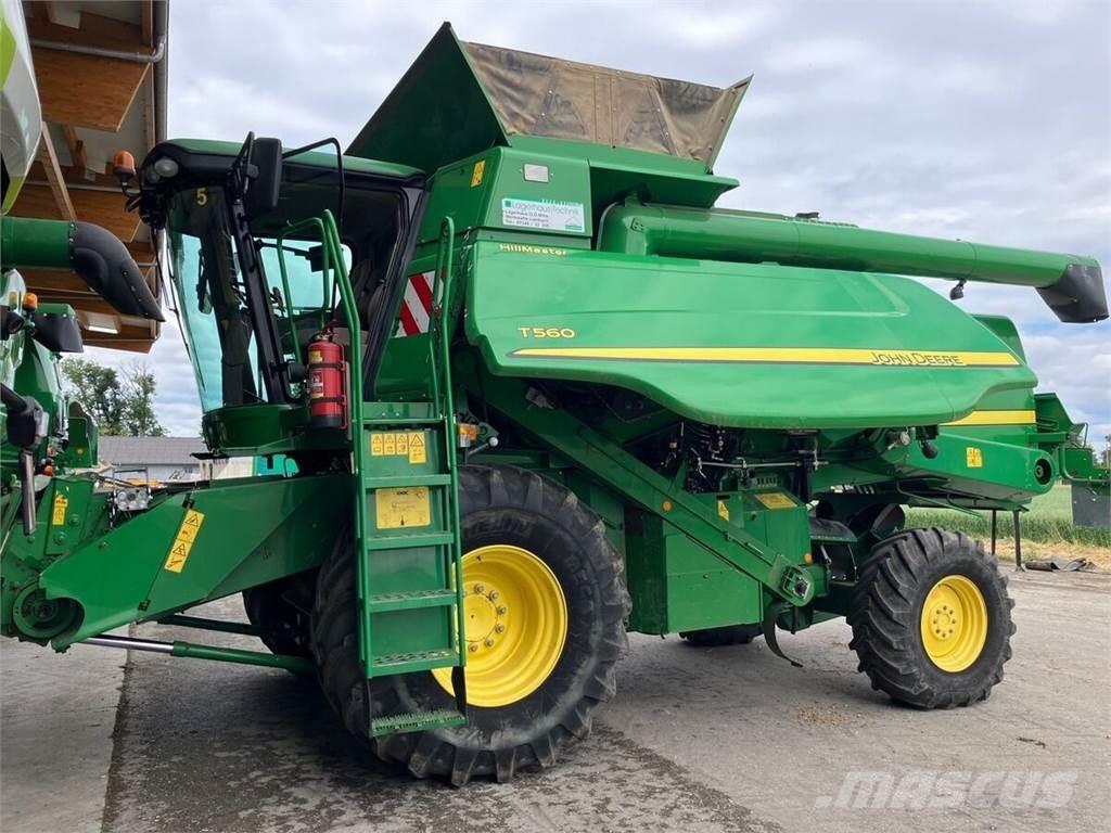 John Deere T560HM Kombájnok