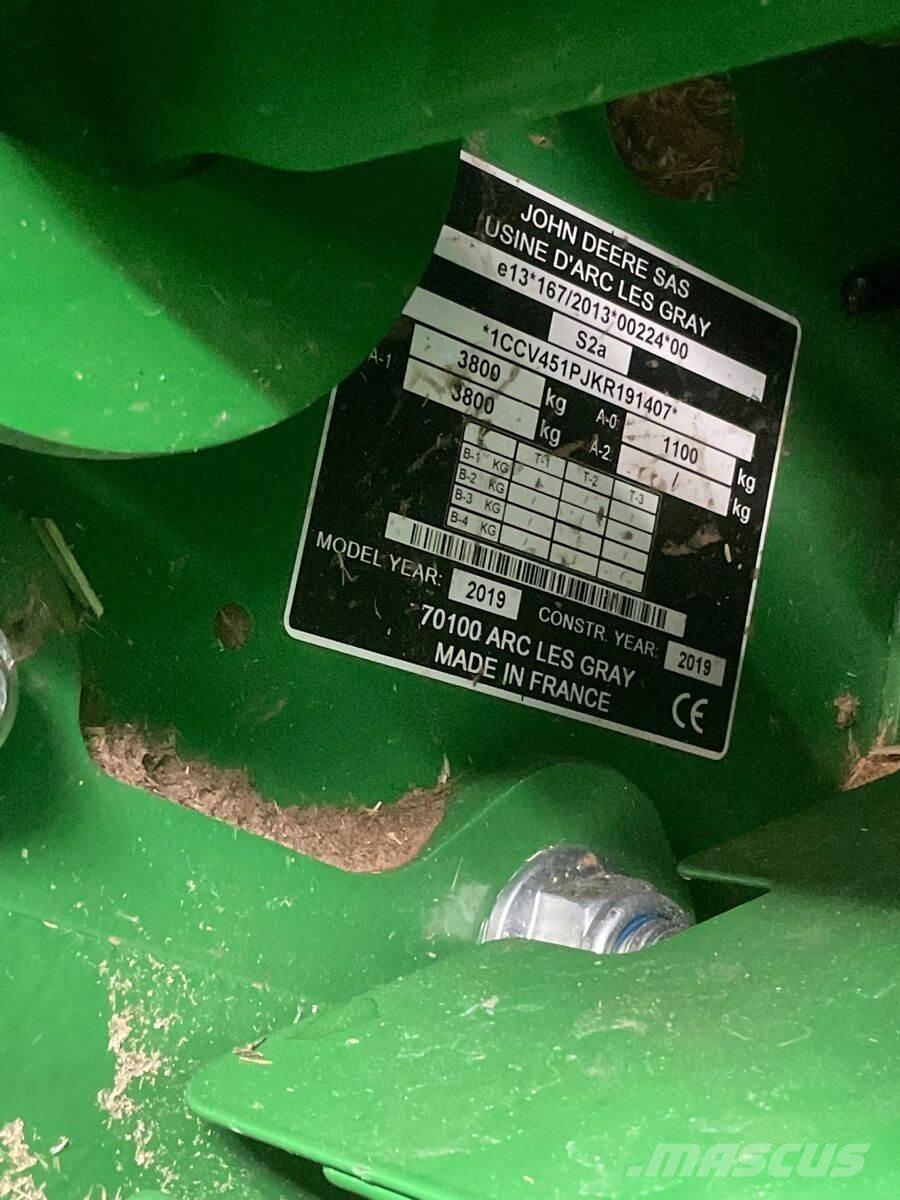 John Deere V451R Körbálázók