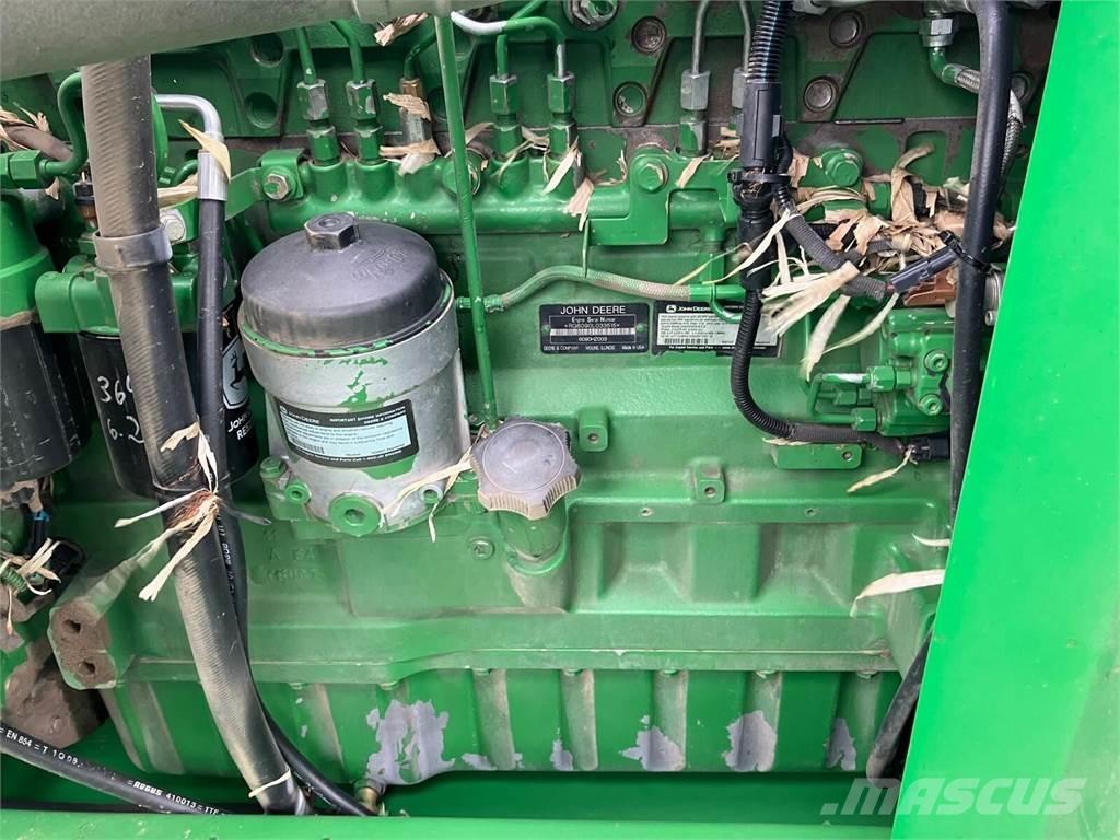 John Deere W660 HM Kombájnok