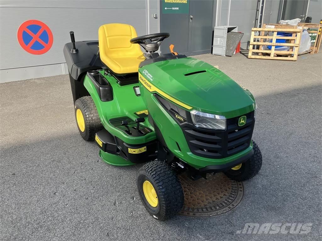 John Deere X 147R Egyéb kommunális gépek