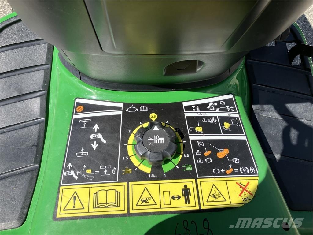John Deere X 350R Egyéb kommunális gépek