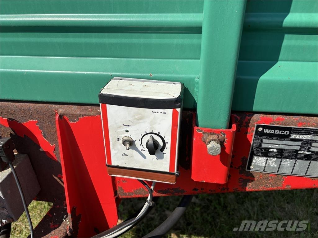 Kirchner T 3070 Trágyaszóró