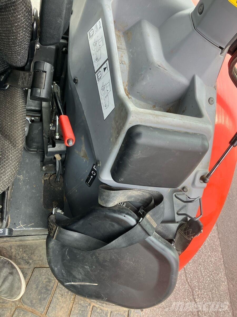 Kubota M4072 Traktorok