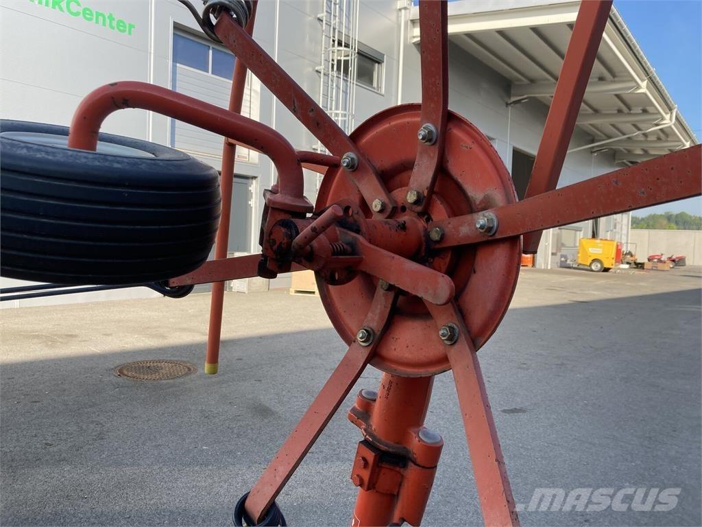 Kuhn GF 4201 HM Rendkészítő