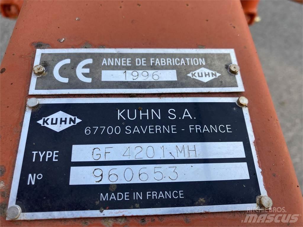 Kuhn GF 4201 MH Rendkészítő