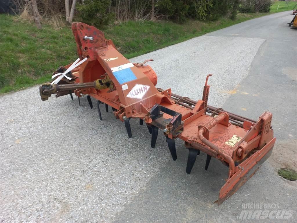 Kuhn HR 302 M Tárcsás boronák