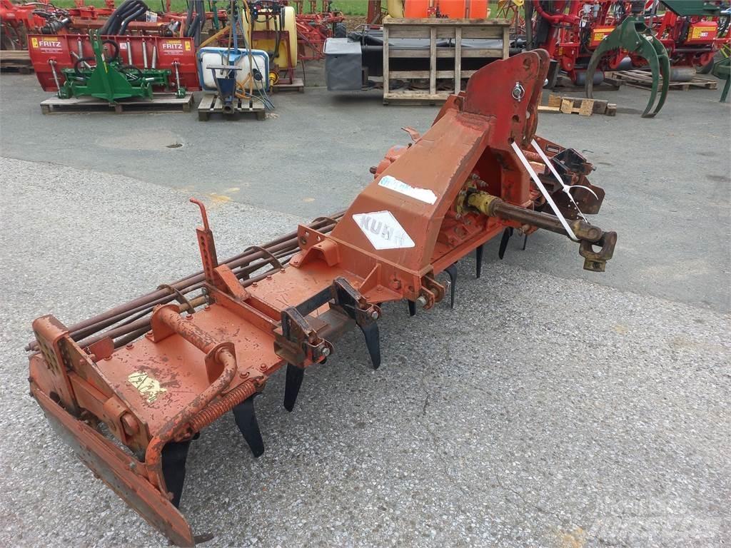 Kuhn HR 302 M Tárcsás boronák