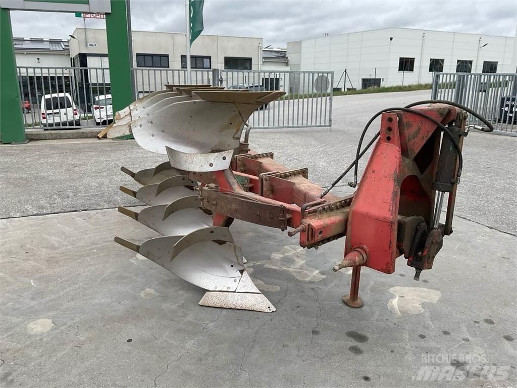 Kverneland E-14 Hagyományos ekék