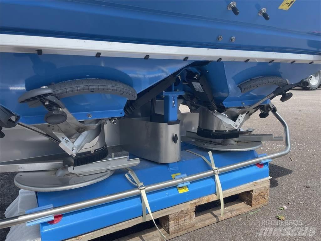 Lemken Spica 8/900 Egyéb trágyázógépek és tartozékok