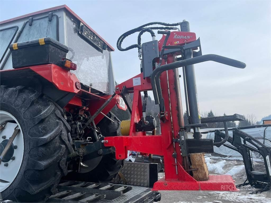 Lindner 1600 A Traktorok