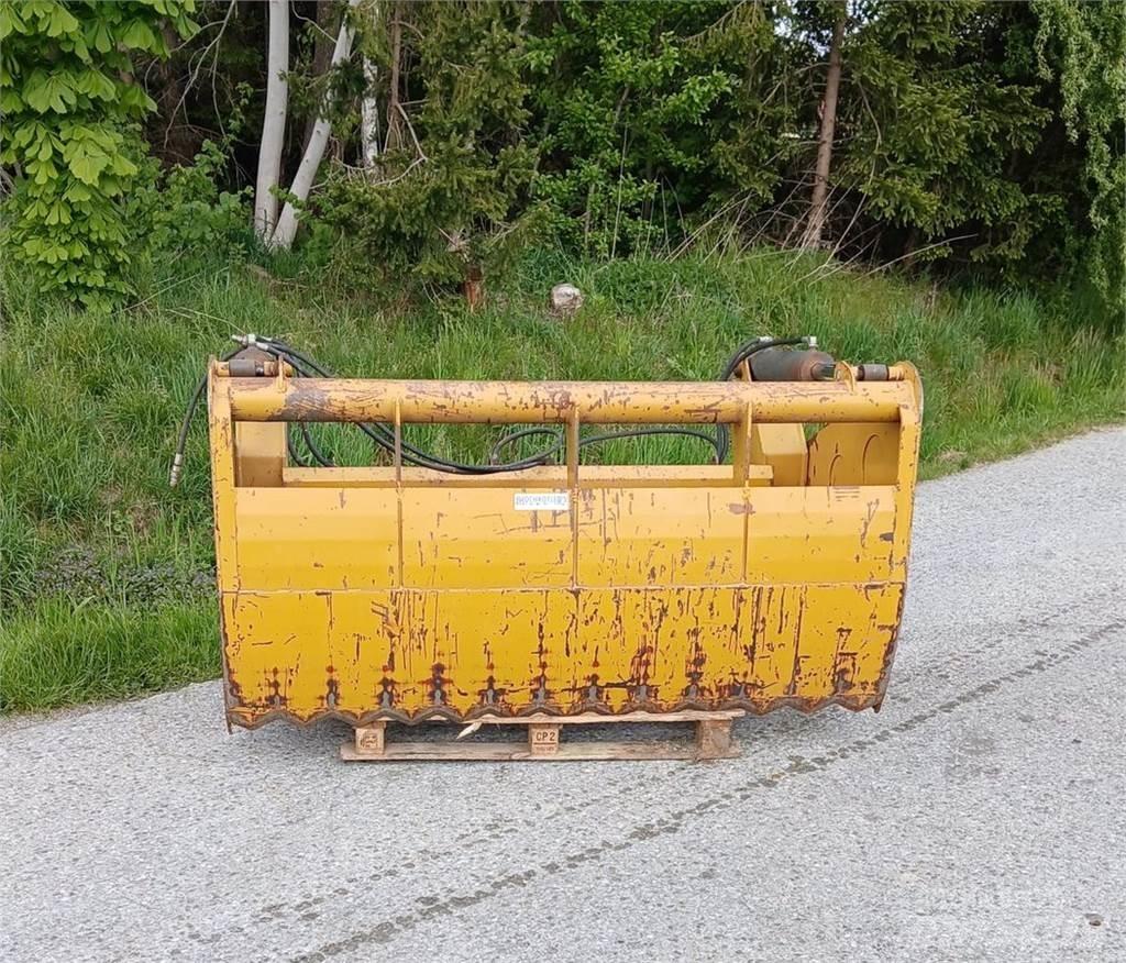 Mammut Silozange 2m Egyéb traktor tartozékok