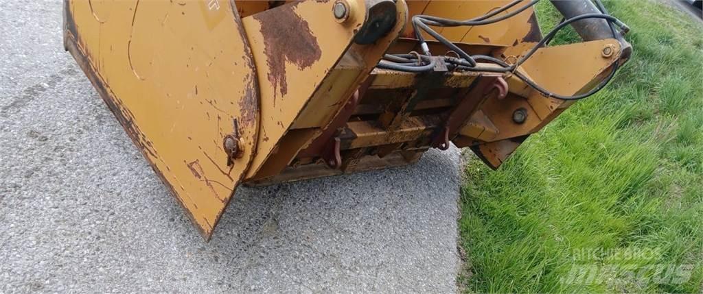 Mammut Silozange 2m Egyéb traktor tartozékok