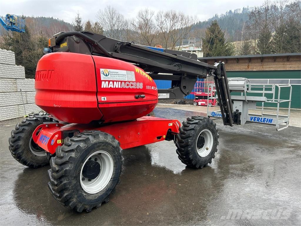 Manitou 160ATJ + Karos emelők