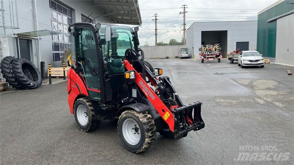 Manitou MLA 2-25 H Homlokrakodók és kotrók