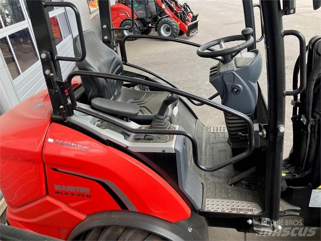 Manitou MLA 3-25 Homlokrakodók és kotrók