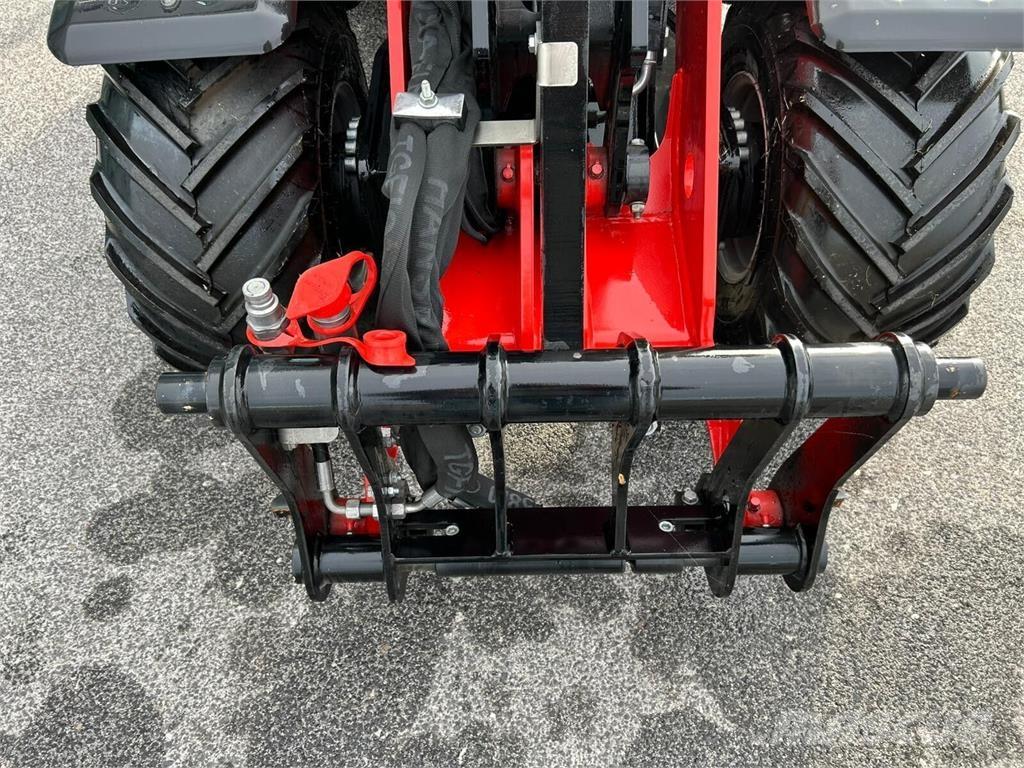 Manitou MLA2-25 Homlokrakodók és kotrók