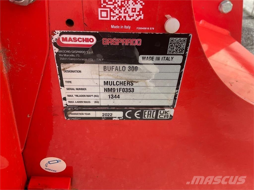Maschio Bufalo 300 Szárzúzók és fűkaszák