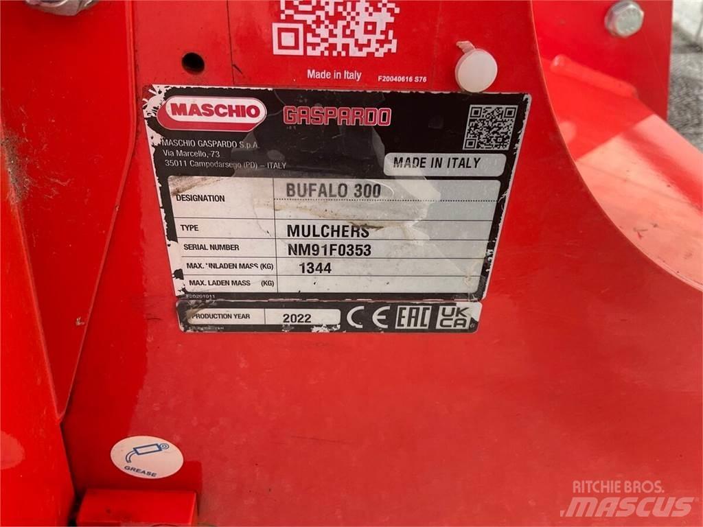 Maschio Bufalo 300 Szárzúzók és fűkaszák