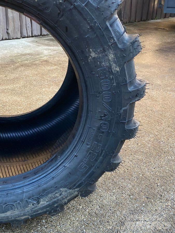 Mitas 600/40-22.5 Gumiabroncsok, kerekek és felnik