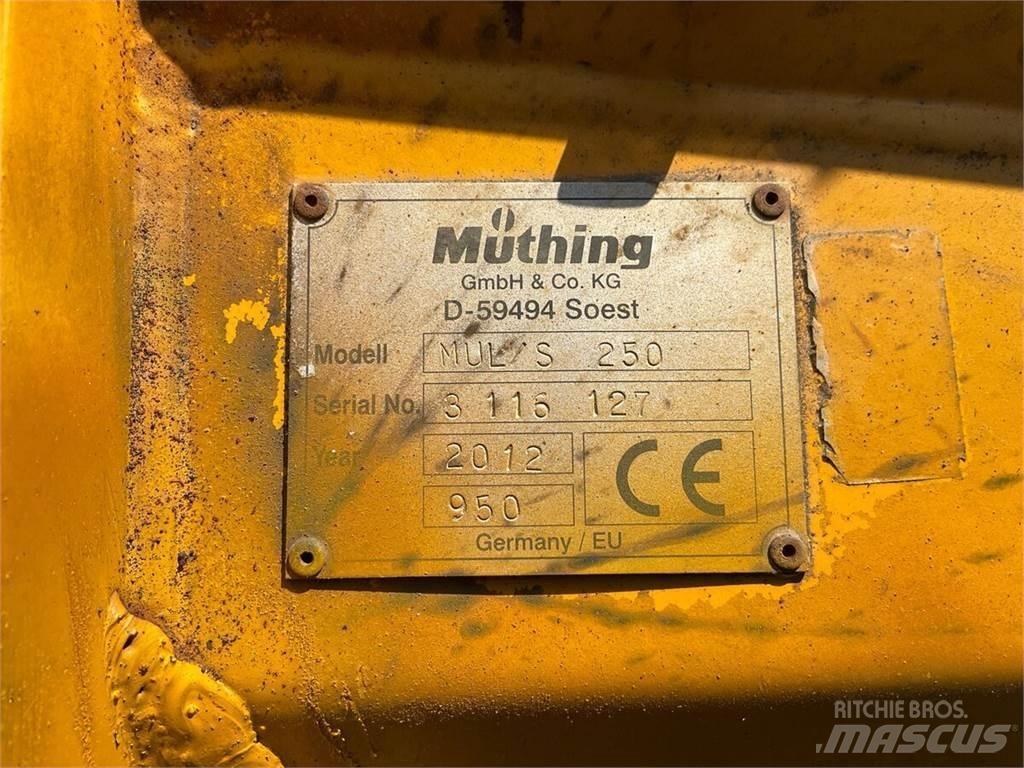 Müthing MUL/S 250 Szárzúzók és fűkaszák