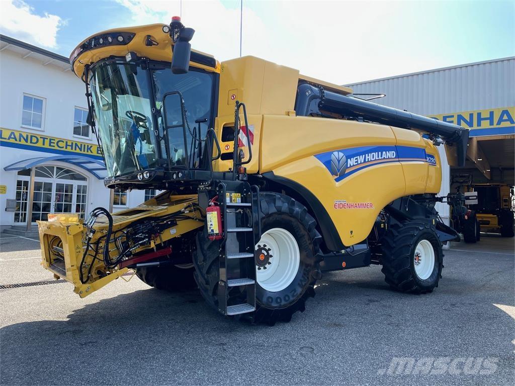 New Holland CX 7.90 Kombájnok