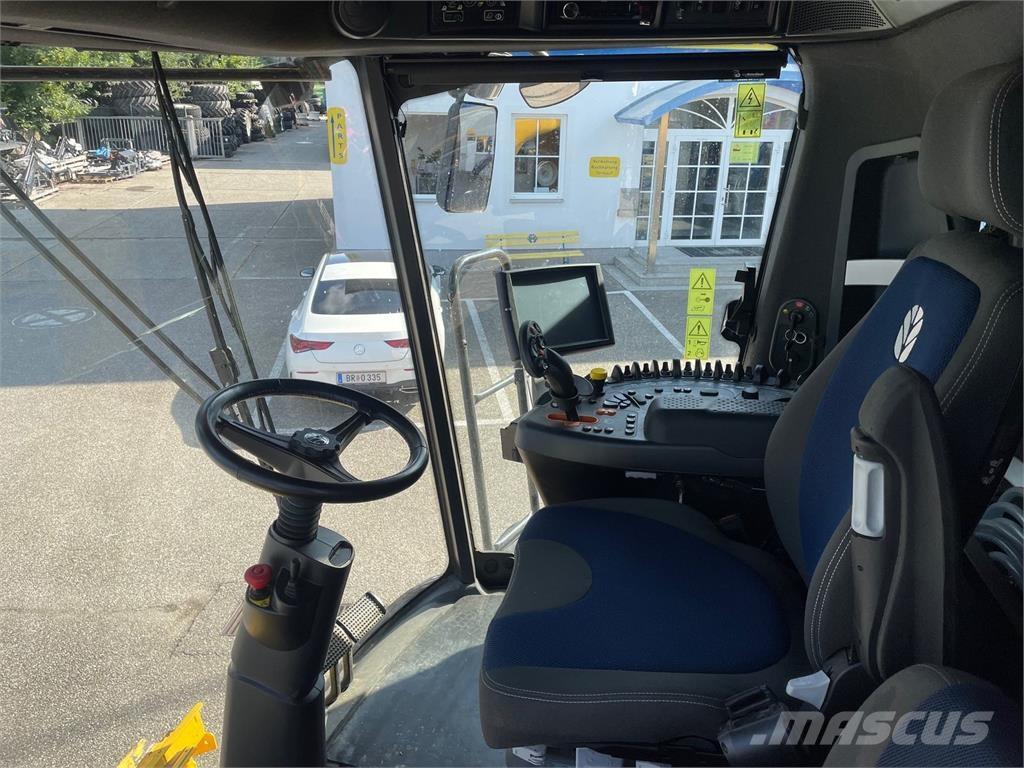 New Holland CX 7.90 Kombájnok